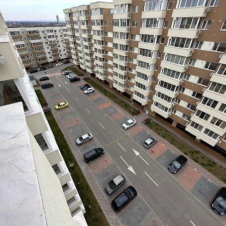 Apartament Lux Bacovia 2 Apartman Bákó Kültér fotó